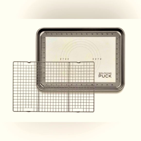 Wolfgang Puck, Three-Piece Non-Stick Sheet Pan Set - Picture 2 of 2